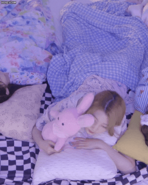2130706433_3USJIE1B_4063df95af8e43585a52e43ae3afd2c2925d53cf.gif